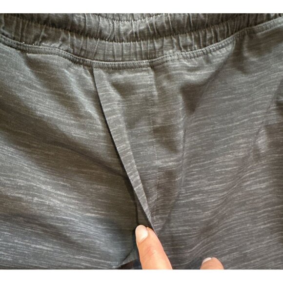 Mens Lululemon Pace Breaker Lined Running inseam 9',Waist 30, - Picture 5 of 10